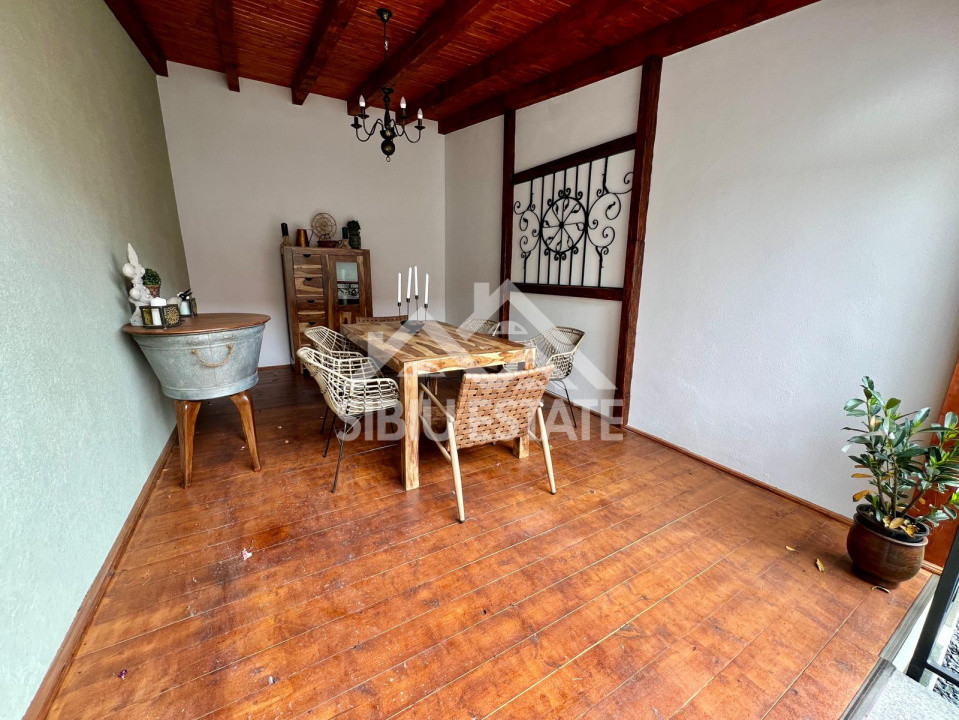 Casă de închiriat ,elegantă, spațioasă, complet renovata Turnisor