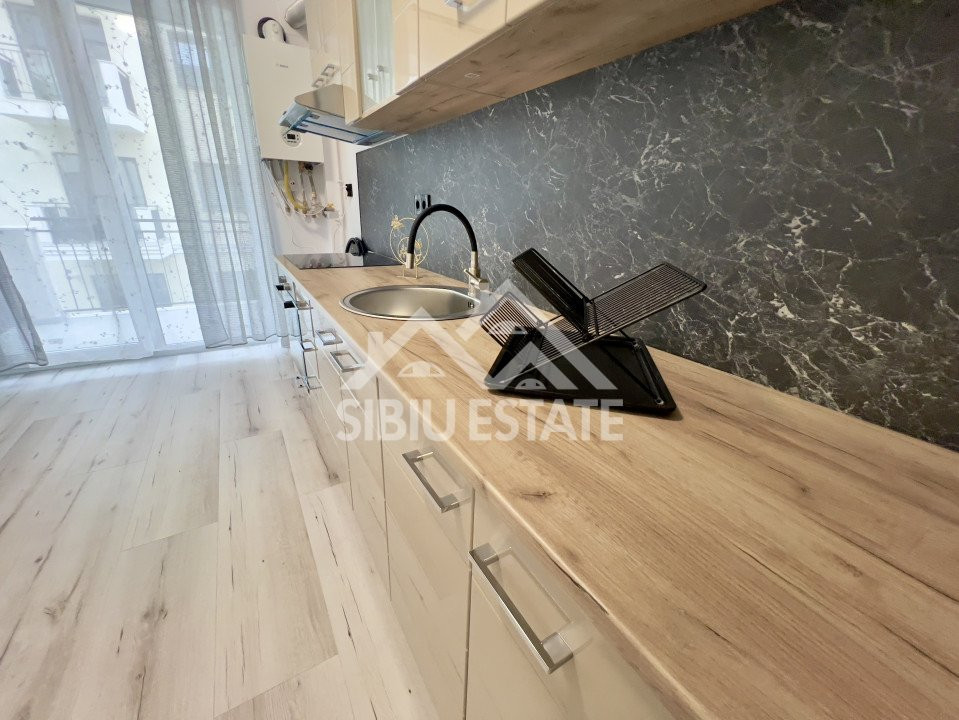 Studio 37.5 mp plus balcon, Intabulat zona Brana Ultimul Disponibil 