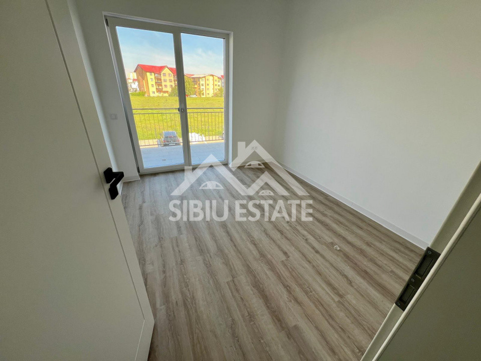 Apartament la cheie 3 camere decomandate 2 bai boxa depozitare parcare
