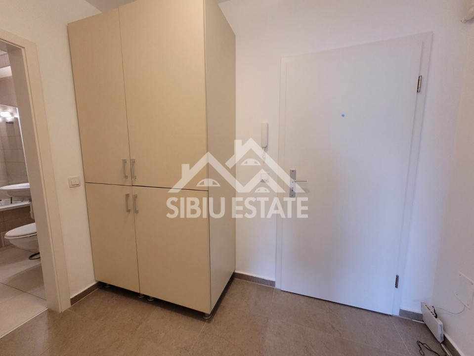 Studio  Mobilat Utilat Avantgarden loc parcare si boxa depozitare 