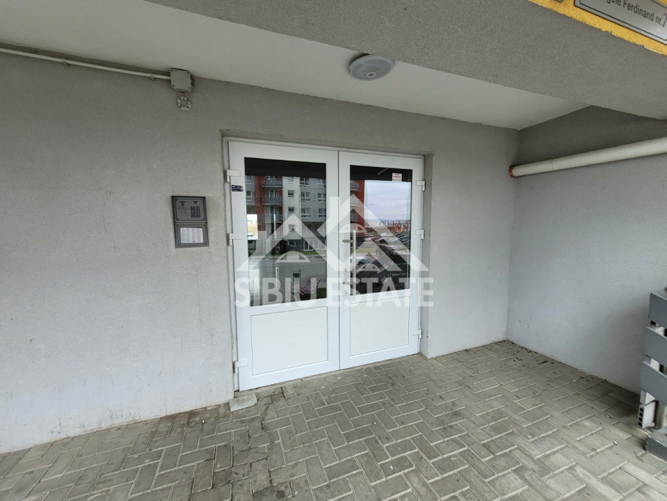 Studio  Mobilat Utilat Avantgarden loc parcare si boxa depozitare 