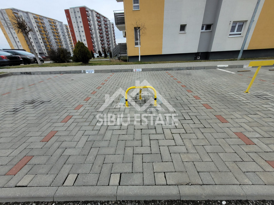 Studio  Mobilat Utilat Avantgarden loc parcare si boxa depozitare 