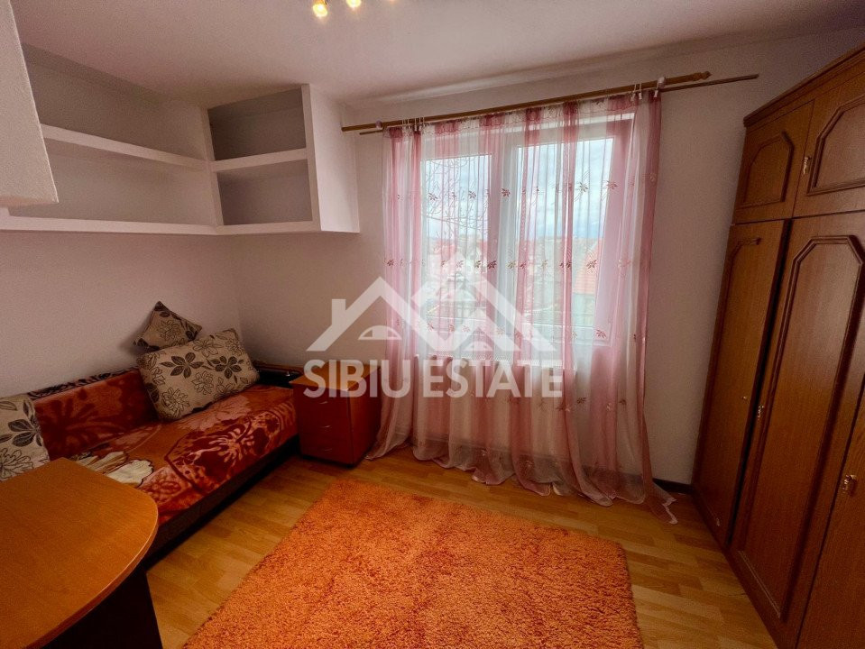 Apartament 2 camere  – etaj 2, zona Țiglari