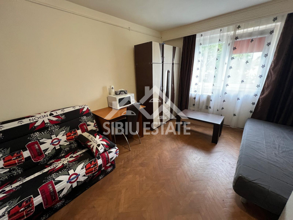 Garsonieră de vânzare – 21 mp utili, zona Compa, etaj 1/4