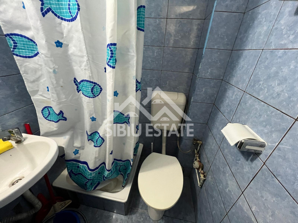 Garsonieră de vânzare – 21 mp utili, zona Compa, etaj 1/4