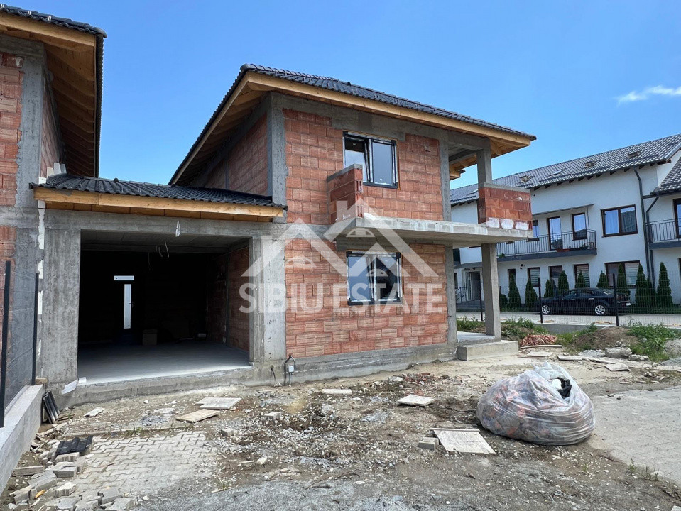 Casă individuală cu garaj – Calea Cisnădiei, zona Lidl