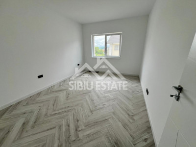  De vânzare | Apartament tip Studio boxa si loc parcare Selimbar 